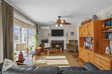 33 Orchard View Road Portsmouth RI 02871