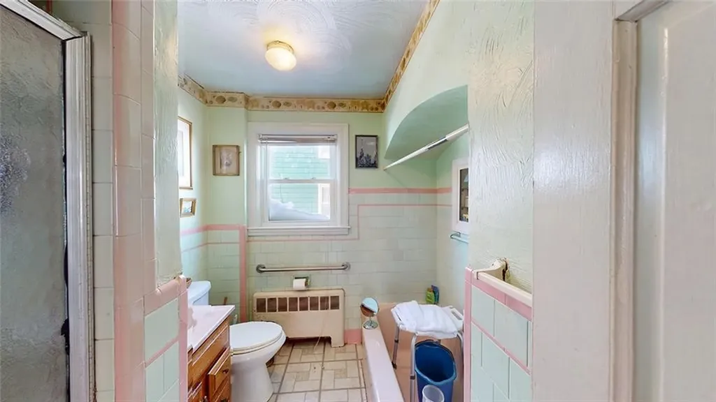 43 Higgins Avenue Providence RI 02908