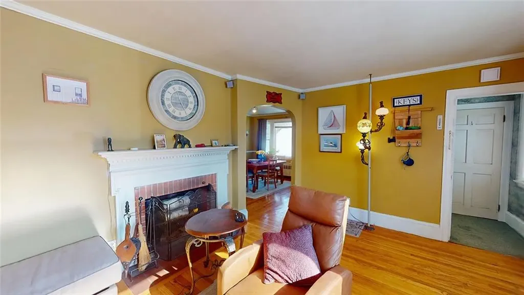 43 Higgins Avenue Providence RI 02908