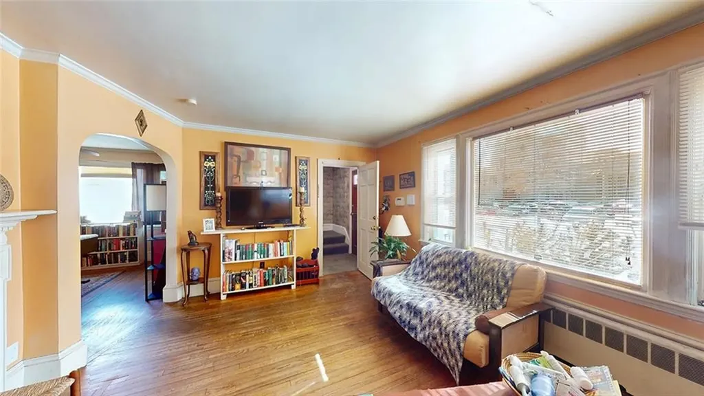 43 Higgins Avenue Providence RI 02908