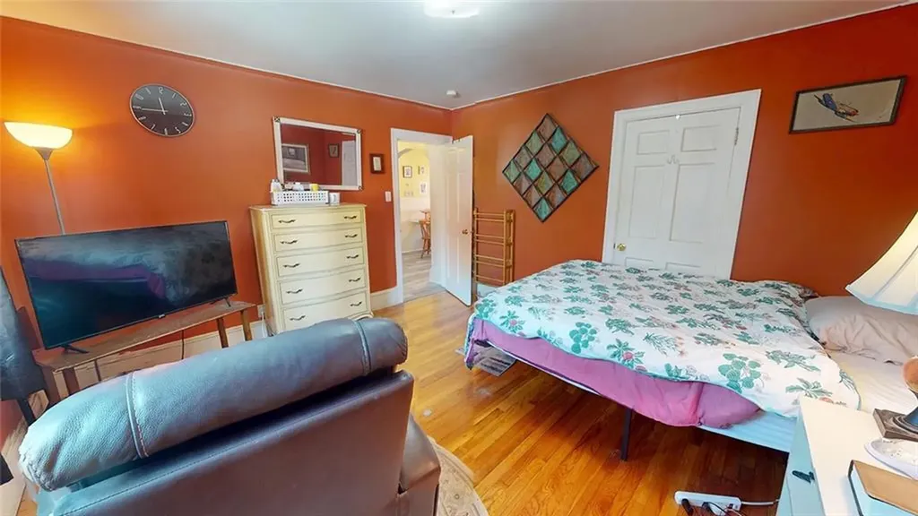 43 Higgins Avenue Providence RI 02908