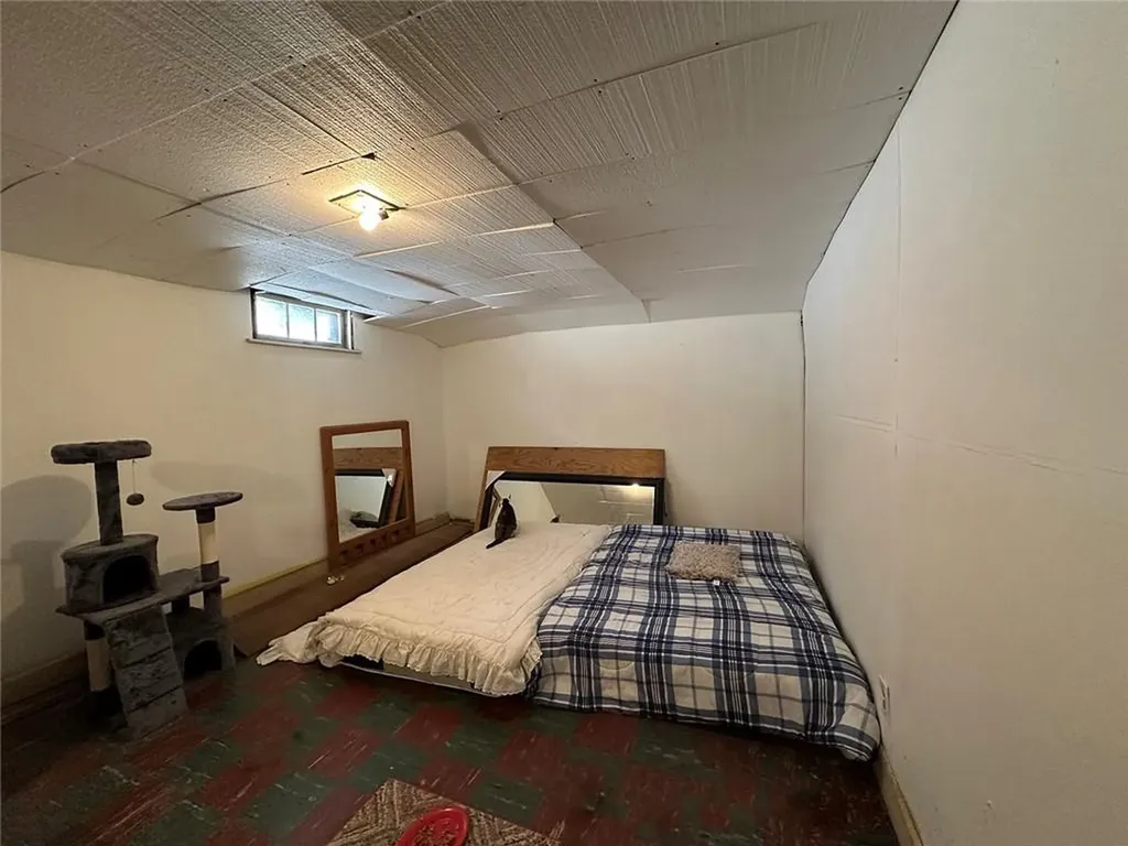 43 Higgins Avenue Providence RI 02908