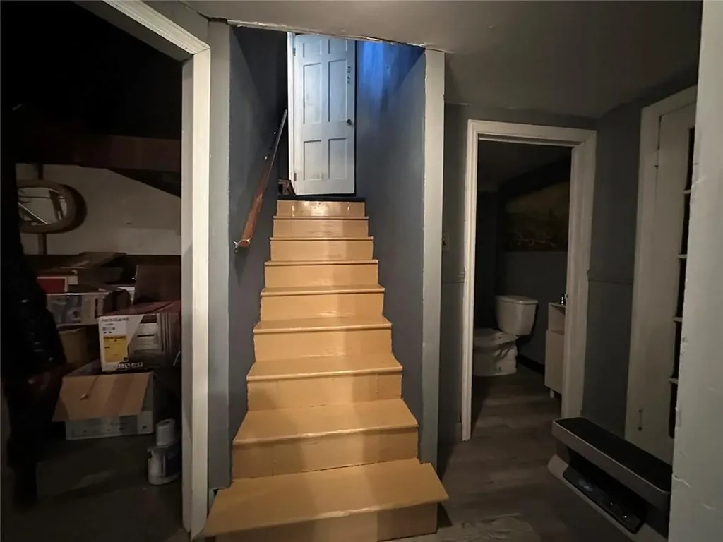 43 Higgins Avenue Providence RI 02908