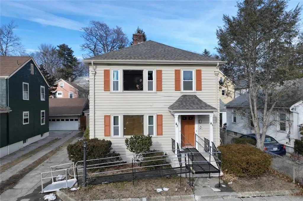43 Higgins Avenue Providence RI 02908
