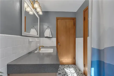 29 Justice Street North Providence RI 02911