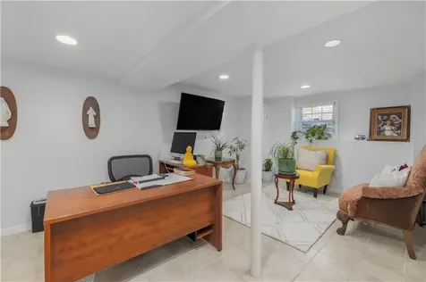 26 Smith Street Lincoln RI 02865