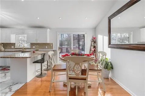 26 Smith Street Lincoln RI 02865