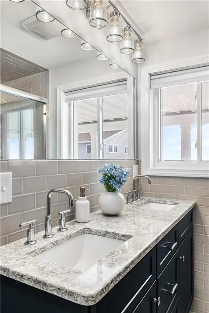 694 Charlestown Beach Road Charlestown RI 02813