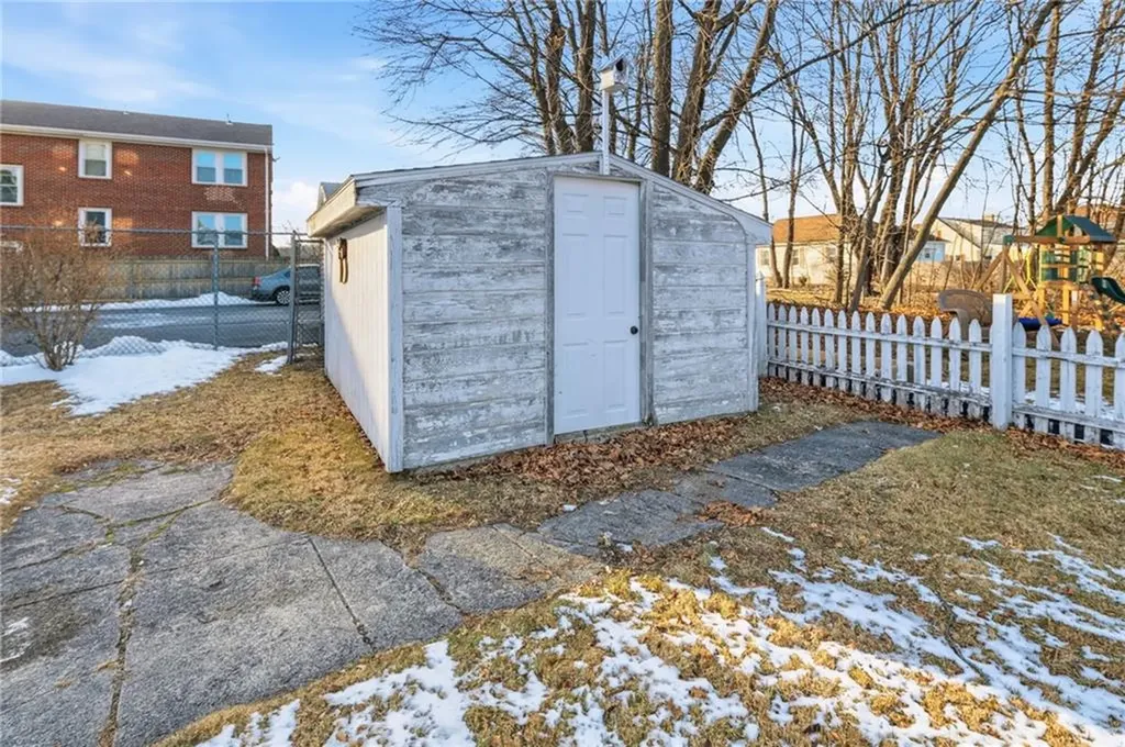 60 Stedman Avenue Pawtucket RI 02860