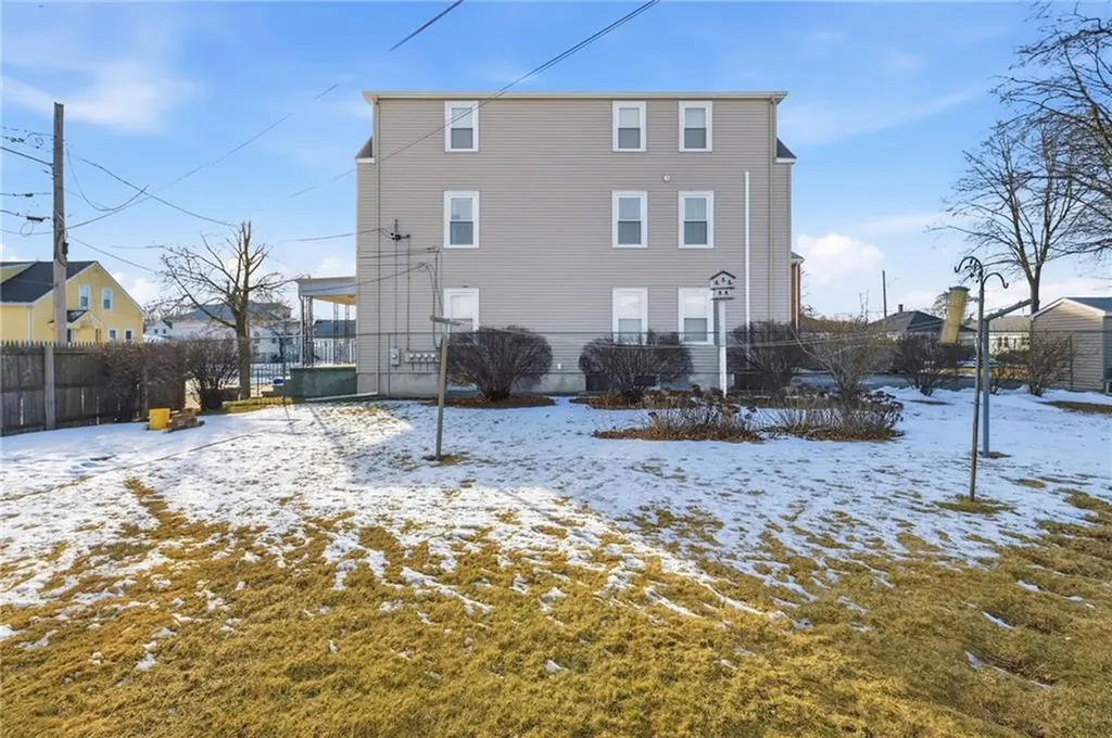 60 Stedman Avenue Pawtucket RI 02860