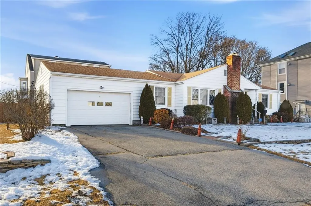 60 Stedman Avenue Pawtucket RI 02860