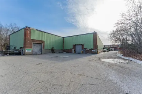 30 Harris Street Putnam CT 06260