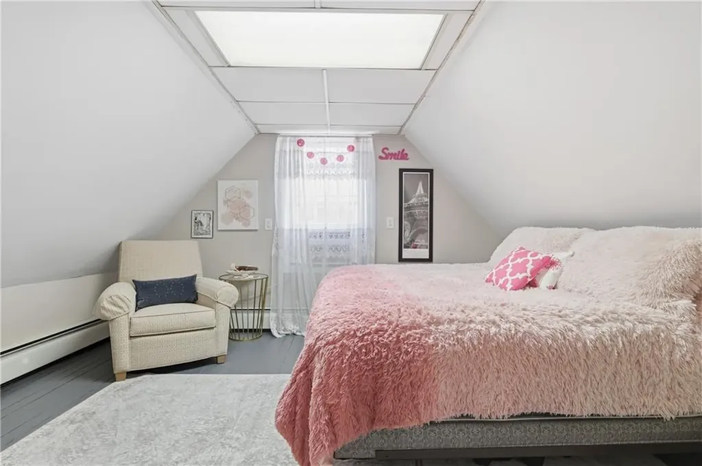 1 Bouvier Avenue Lincoln RI 02838