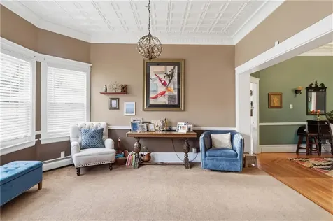 1 Bouvier Avenue Lincoln RI 02838