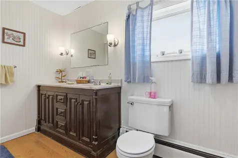 1 Bouvier Avenue Lincoln RI 02838