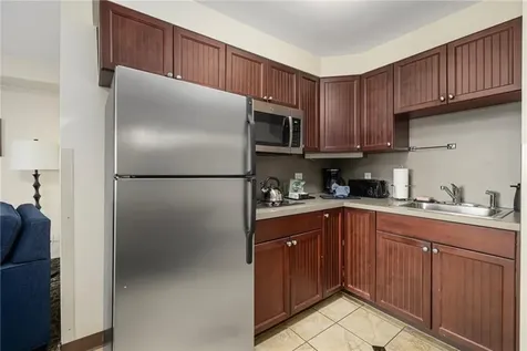 65 Ridge Road Newport RI 02840