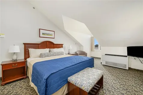 65 Ridge Road Newport RI 02840