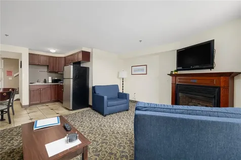 65 Ridge Road Newport RI 02840