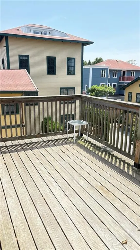 75 Pelham Street Newport RI 02840