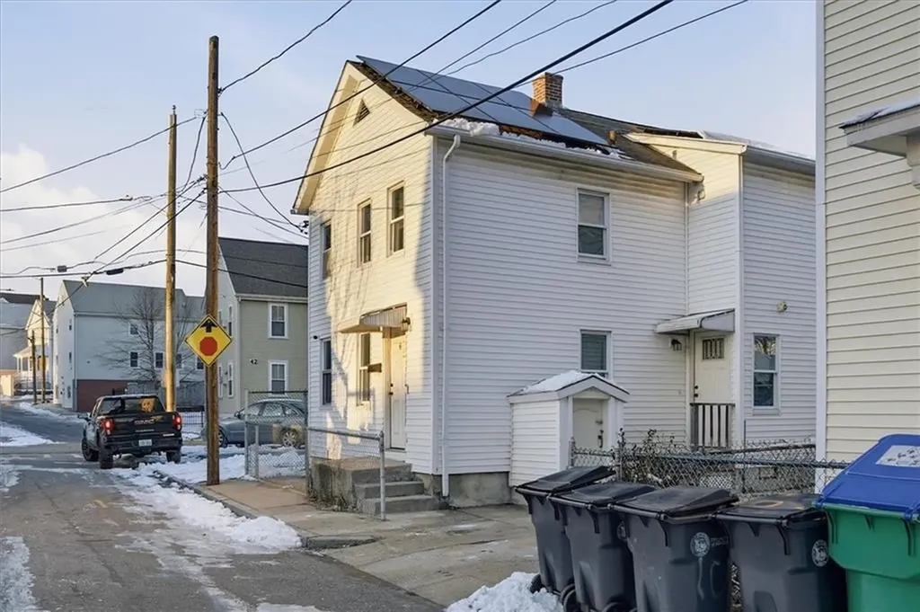 6 Bailey Court Providence RI 02909