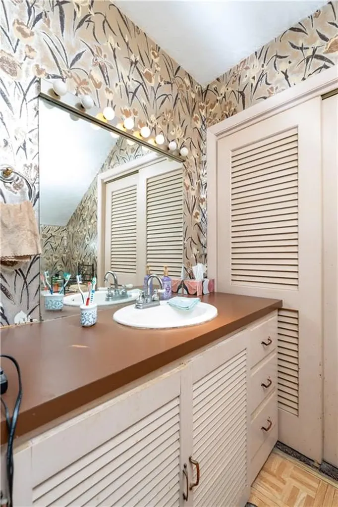 36 Hereford Street Providence RI 02908