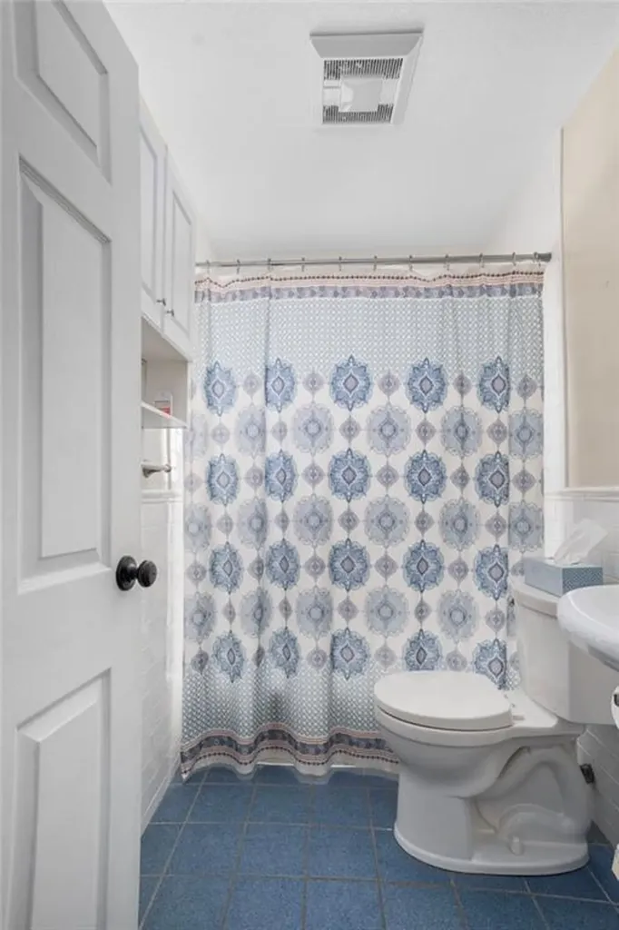 35 Squantum Drive Middletown RI 02842