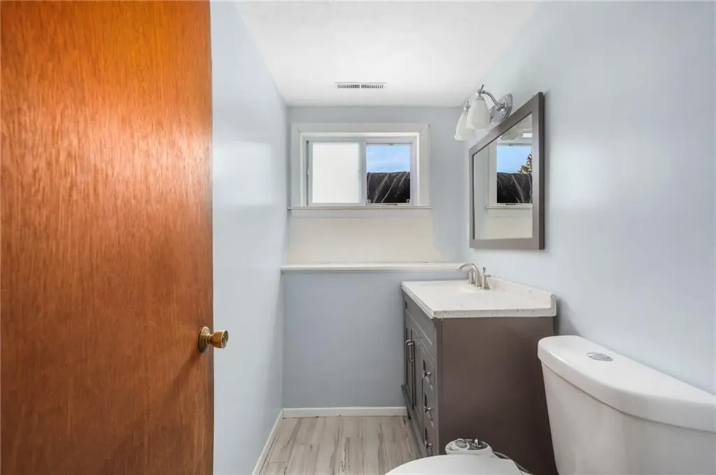 35 Squantum Drive Middletown RI 02842