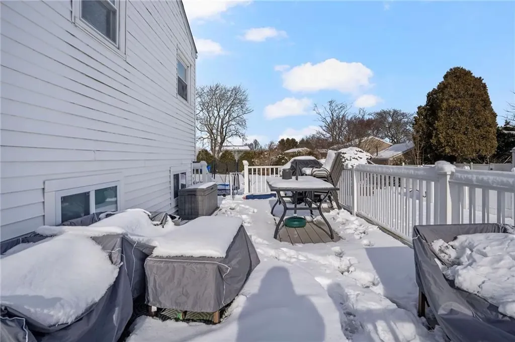 35 Squantum Drive Middletown RI 02842