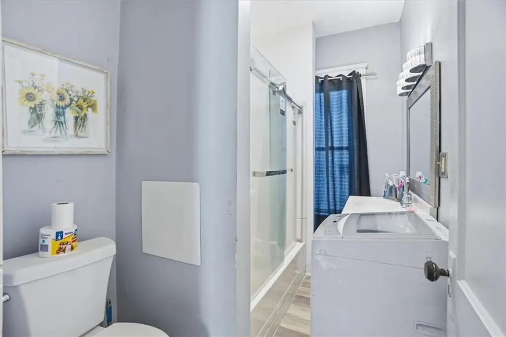 183 Byfield Street Providence RI 02905