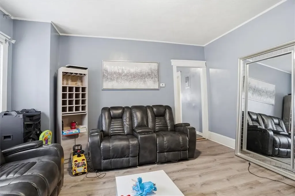 183 Byfield Street Providence RI 02905