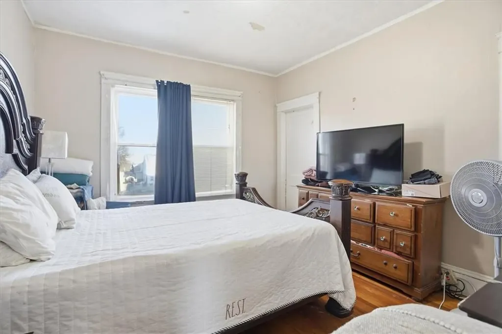 183 Byfield Street Providence RI 02905