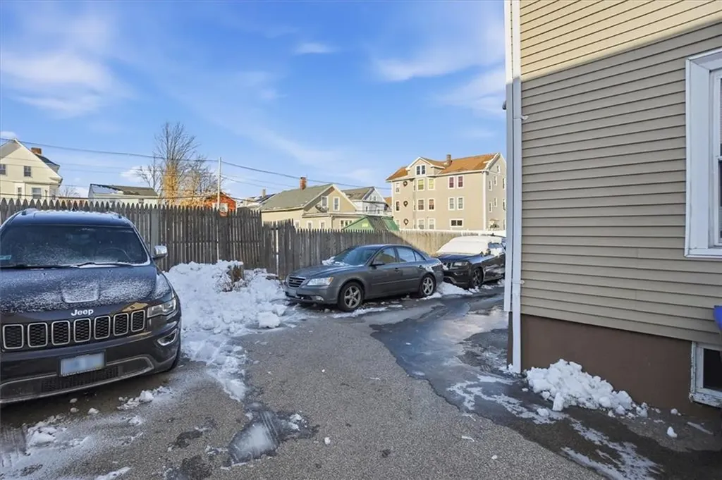 183 Byfield Street Providence RI 02905