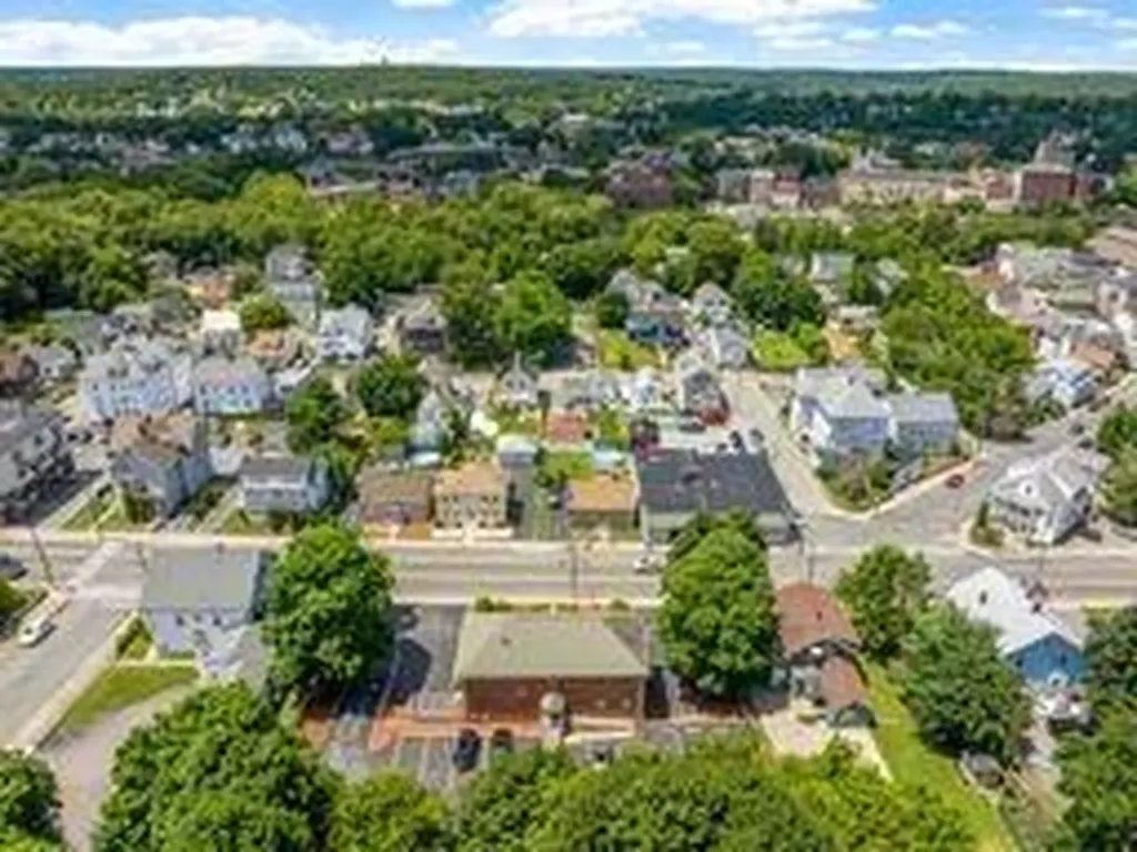 352 Park Avenue Woonsocket RI 02895