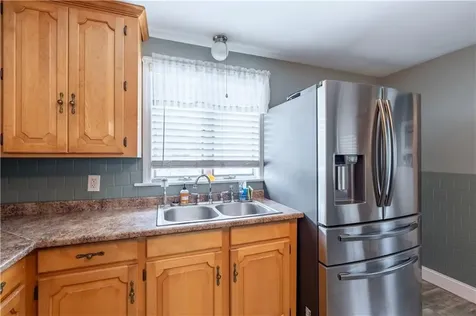 727 Mendon Road Woonsocket RI 02895