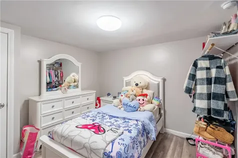 727 Mendon Road Woonsocket RI 02895