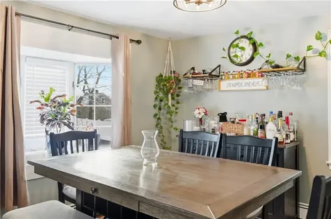 727 Mendon Road Woonsocket RI 02895