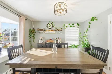 727 Mendon Road Woonsocket RI 02895