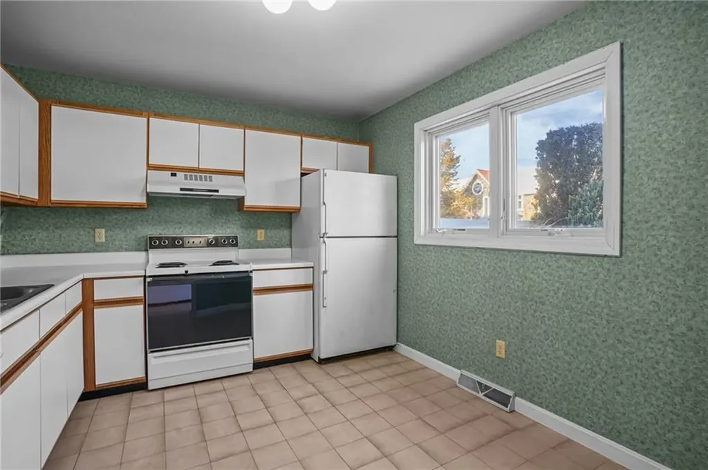 1029 Boston Neck Road Narragansett RI 02882