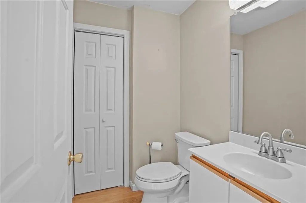 1029 Boston Neck Road Narragansett RI 02882