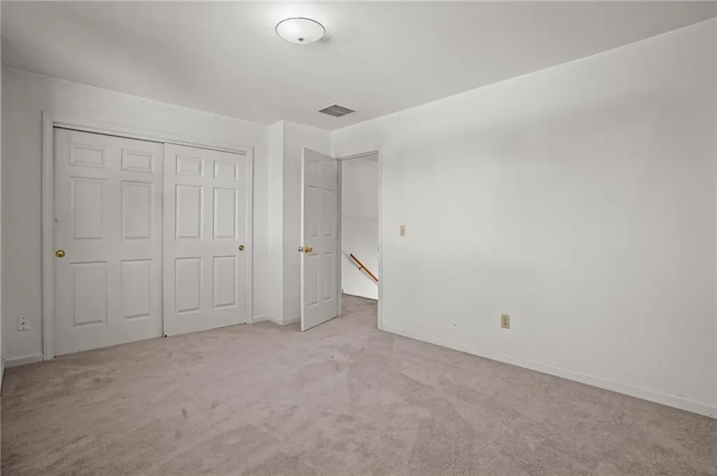 1029 Boston Neck Road Narragansett RI 02882