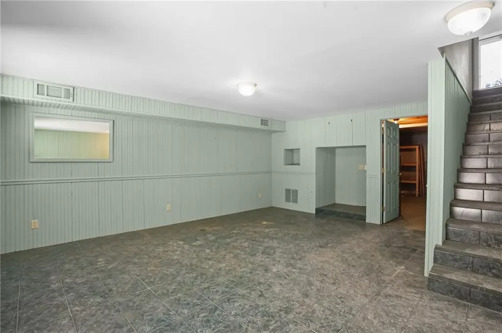 1029 Boston Neck Road Narragansett RI 02882