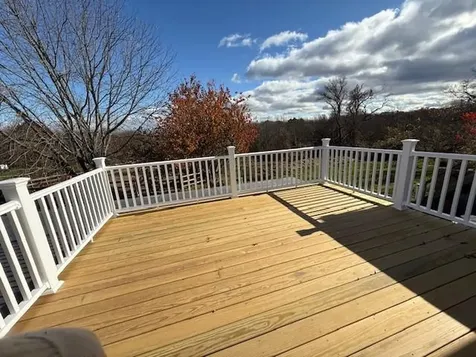 326 Fish Road Tiverton RI 02878