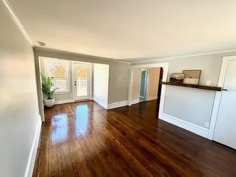 326 Fish Road Tiverton RI 02878