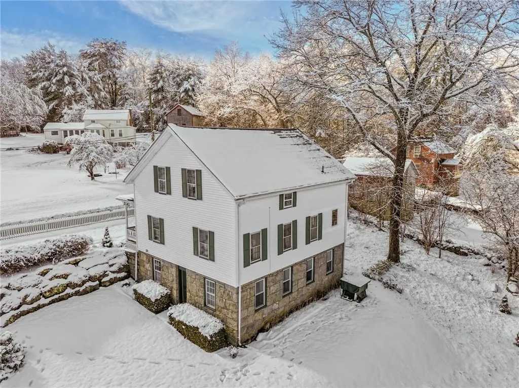 23 Butter Lane Charlestown RI 02813