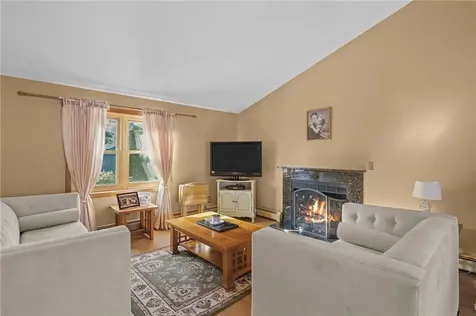 2 Sturbridge Avenue Smithfield RI 02828