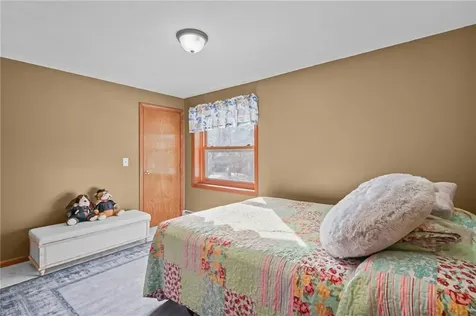 2 Sturbridge Avenue Smithfield RI 02828