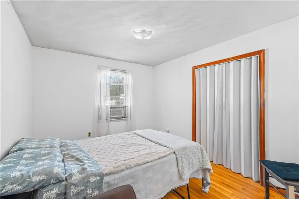 53 Samuel Avenue Pawtucket RI 02860