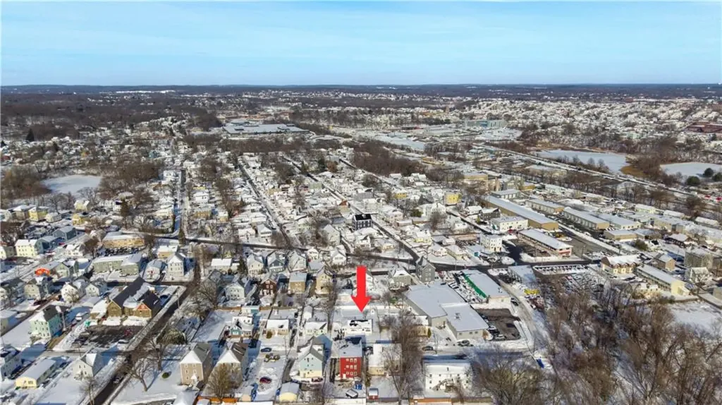 53 Samuel Avenue Pawtucket RI 02860