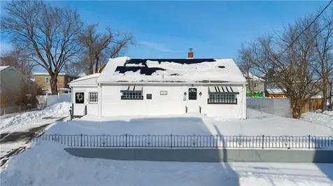 53 Samuel Avenue Pawtucket RI 02860