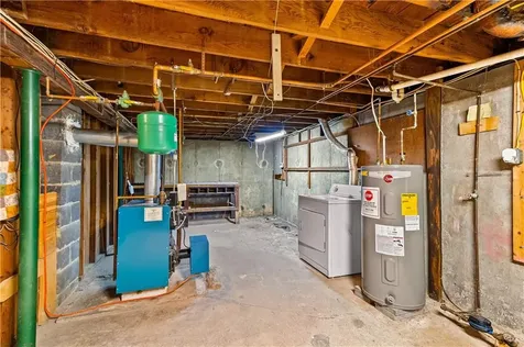 53 Samuel Avenue Pawtucket RI 02860